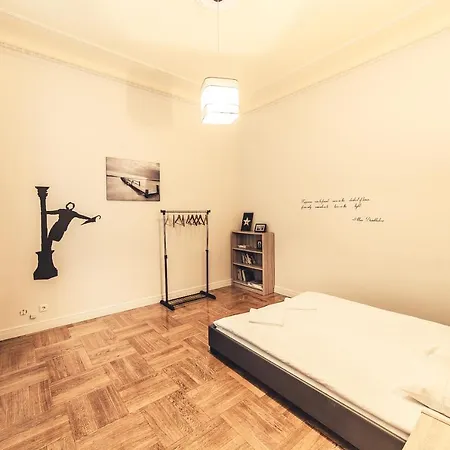 Apartment Dzirnavu 2-bedroom Center Riga