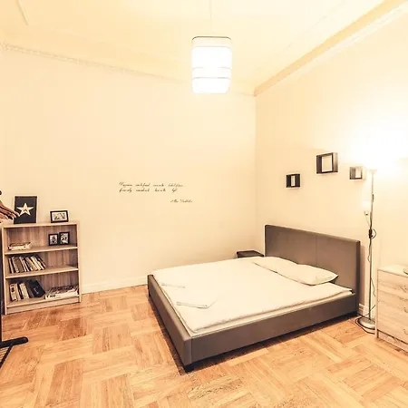 Apartment Dzirnavu 2-bedroom Center